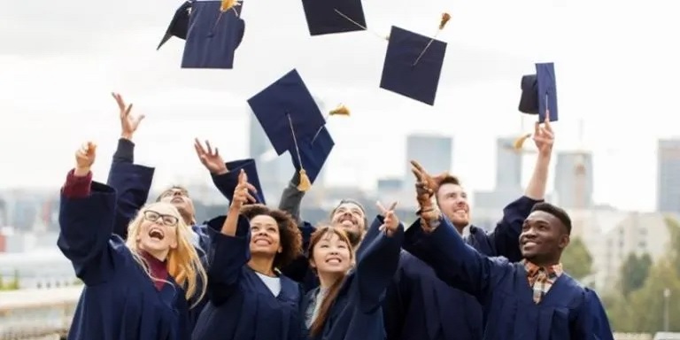 Improve Retention and Graduation Rates in Your&nbsp;District